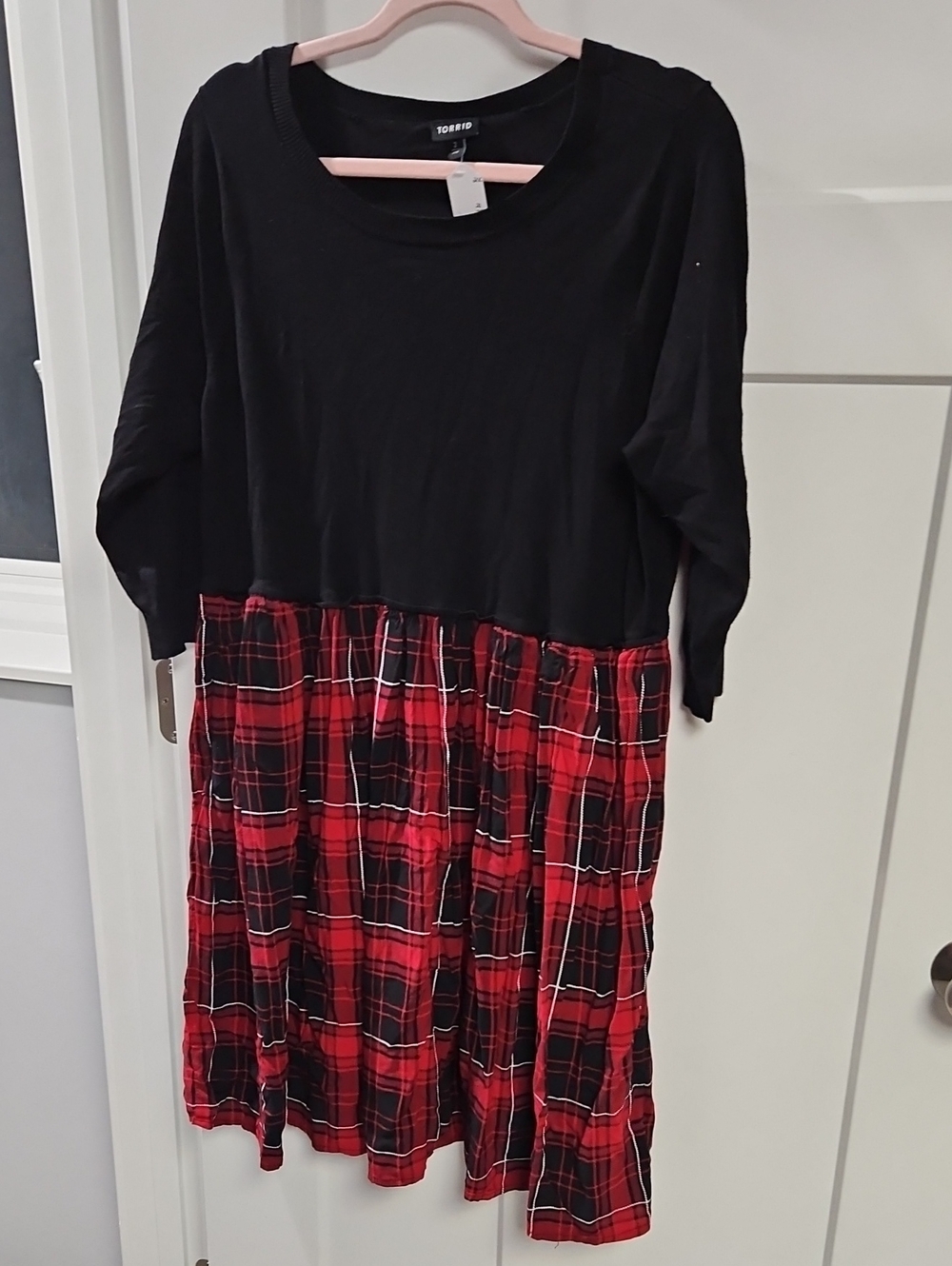Torrid Women's Plaid Mini Dress Black & Red Size 2 NWT